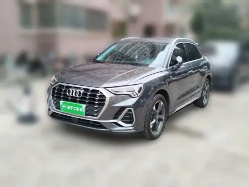 Audi Q3, 2021