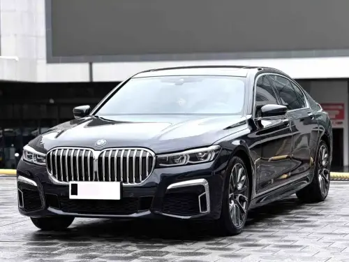 BMW 7-Series, 2022