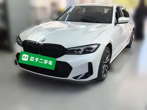 BMW 3-Series, 2023