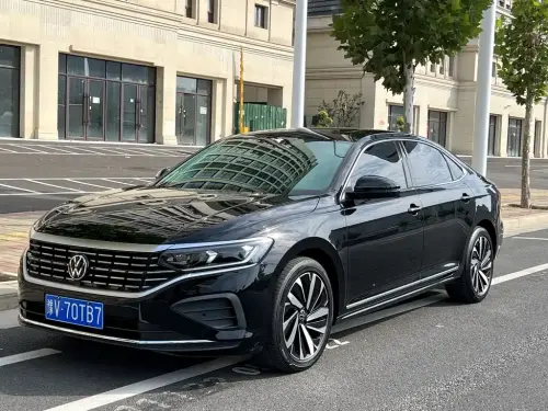 Volkswagen Passat, 2024