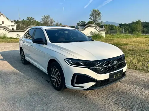 Volkswagen Lavida, 2025