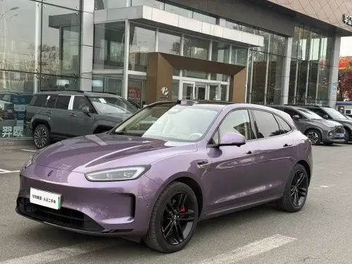 AITO M5, 2025