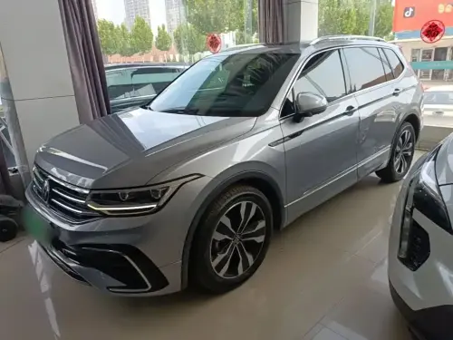 Volkswagen Tiguan, 2022