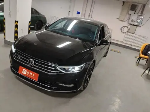 Volkswagen Magotan, 2025