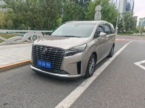 Buick GL8, 2023