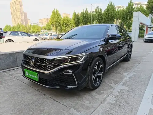 Volkswagen Passat, 2024