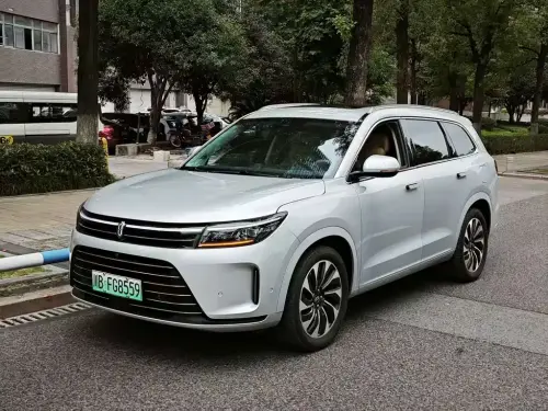 AITO M7, 2023
