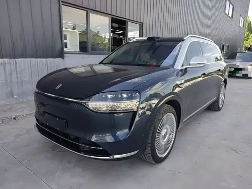 AITO M9, 2025