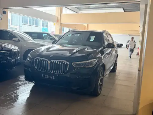 BMW X5, 2023