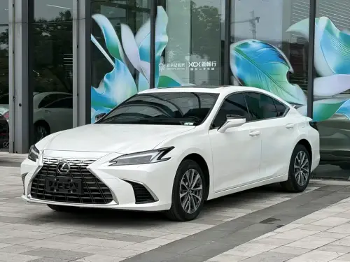Lexus ES, 2024