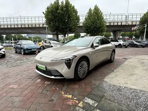 Buick Zhijing L7, 2025