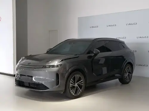 Lynk & Co 08, 2024