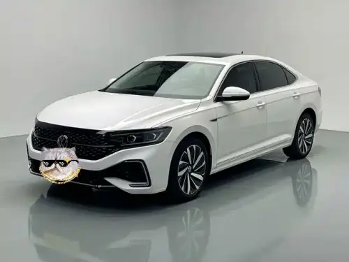 Volkswagen Passat, 2021