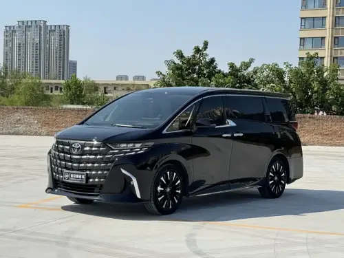 Toyota Alphard, 2024
