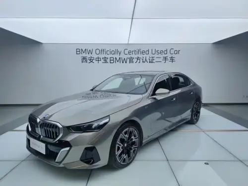 BMW 5-Series, 2024