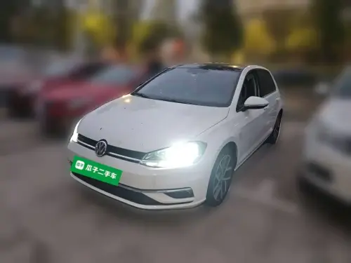 Volkswagen Golf, 2020