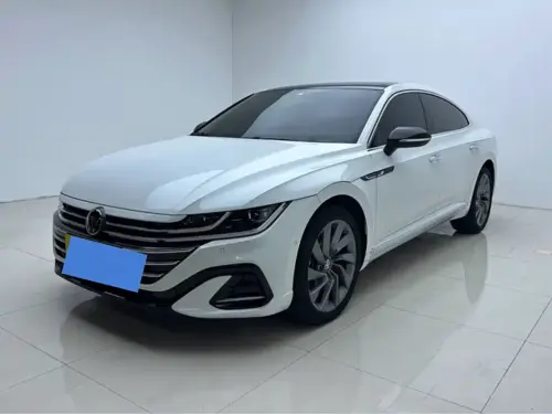 Volkswagen CC, 2024