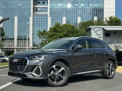 Audi Q3, 2021