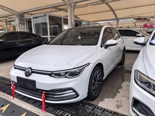 Volkswagen Golf, 2021