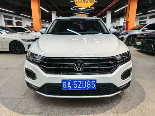 Volkswagen T-Roc, 2021