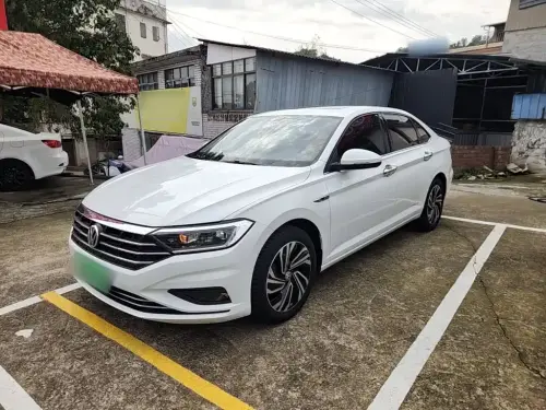Volkswagen Sagitar, 2022