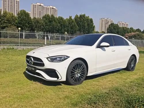 Mercedes-Benz C-Class, 2024