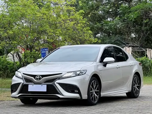 Toyota Camry, 2022