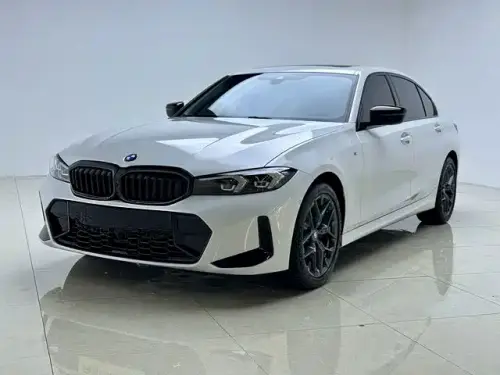 BMW 3-Series, 2025