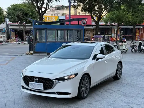 Mazda Mazda3 Axela, 2021
