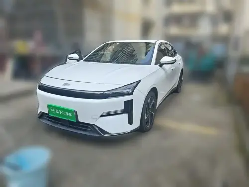 Geely Galaxy L6, 2024