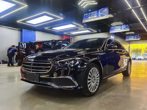 Mercedes-Benz E-Class, 2022