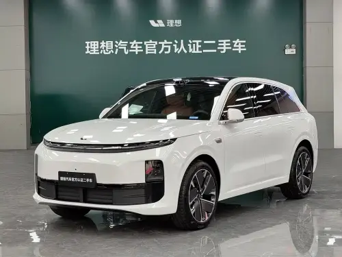 Li Auto L6, 2025