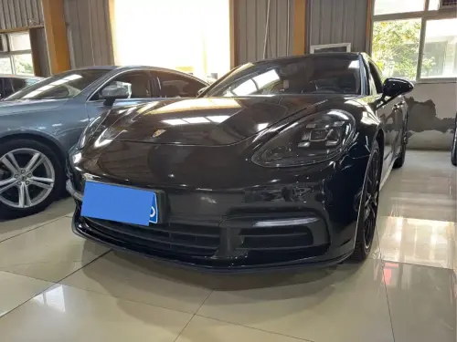 Porsche Panamera, 2020