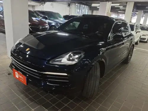 Porsche Cayenne, 2022