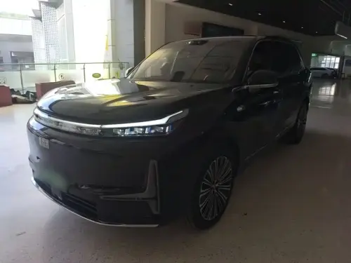 Geely Galaxy M9, 2025
