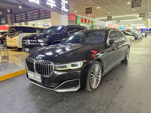 BMW 7-Series, 2021