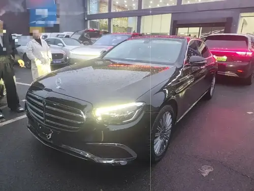 Mercedes-Benz E-Class, 2022