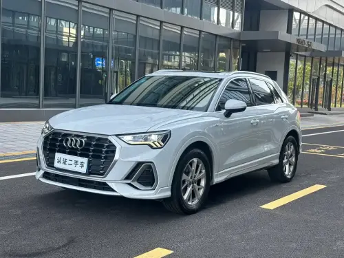 Audi Q3, 2020