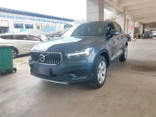 Volvo XC40, 2022