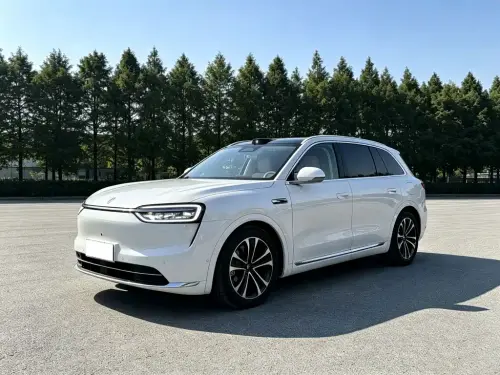 AITO M7, 2025