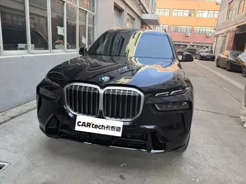 BMW X7, 2024