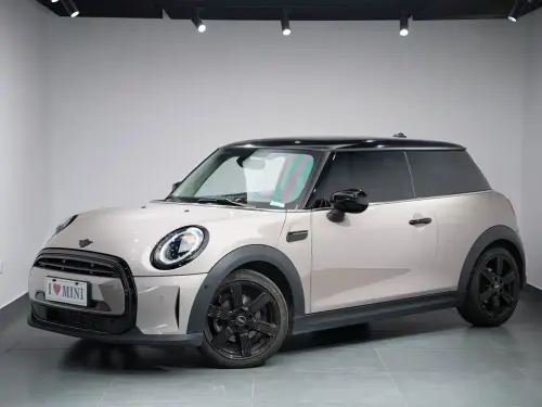Mini MINI, 2022