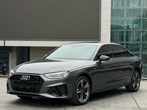 Audi A4, 2022