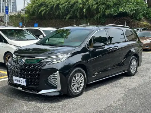 Toyota Sienna, 2022