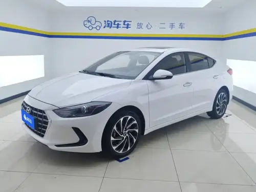 Hyundai Elantra, 2020