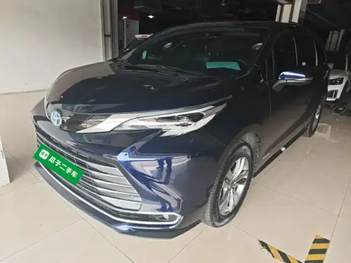 Toyota Sienna, 2022