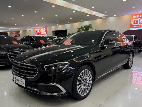 Mercedes-Benz E-Class, 2022