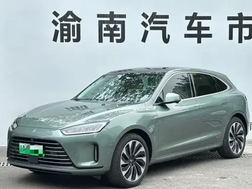 AITO M5, 2023