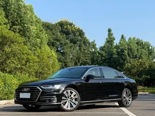 Audi A8, 2020