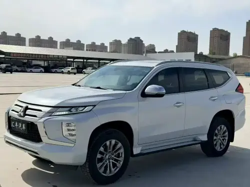Mitsubishi Pajero Sport, 2020